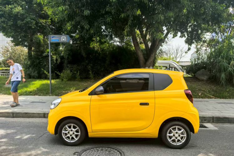 Used Roewe Clever 2022 311km QiQi BoBo Edition Exterior 2