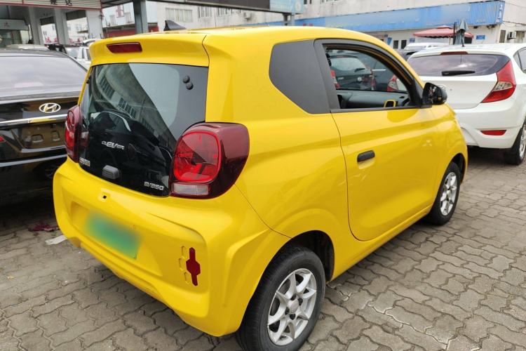 Used Roewe Clever 2022 311km QiQi BoBo Edition Exterior 5
