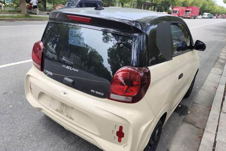 Used Roewe Clever 2022 311km QiQi BoBo Edition Exterior 5