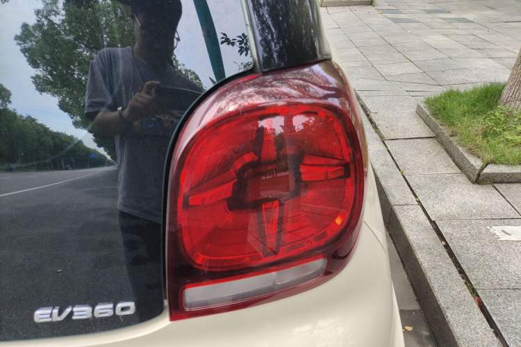 Used Roewe Clever 2022 311km QiQi BoBo Edition Exterior 6