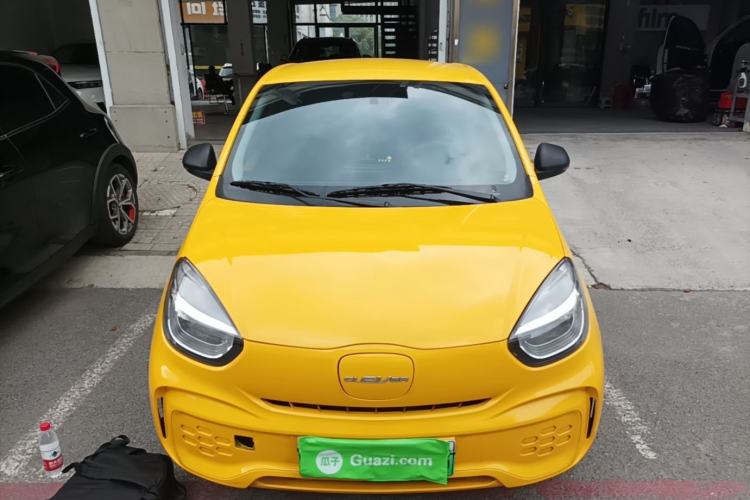 Used Roewe Clever 2022 311km QiQi BoBo Edition Front