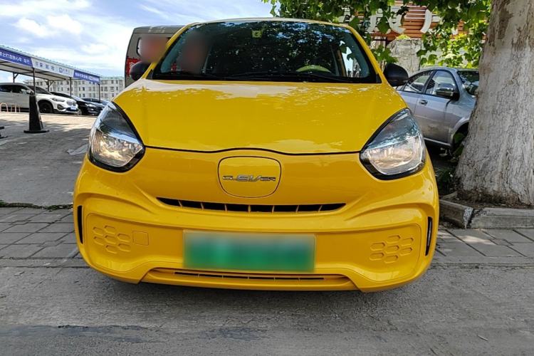 Used Roewe Clever 2022 311km QiQi BoBo Edition Front
