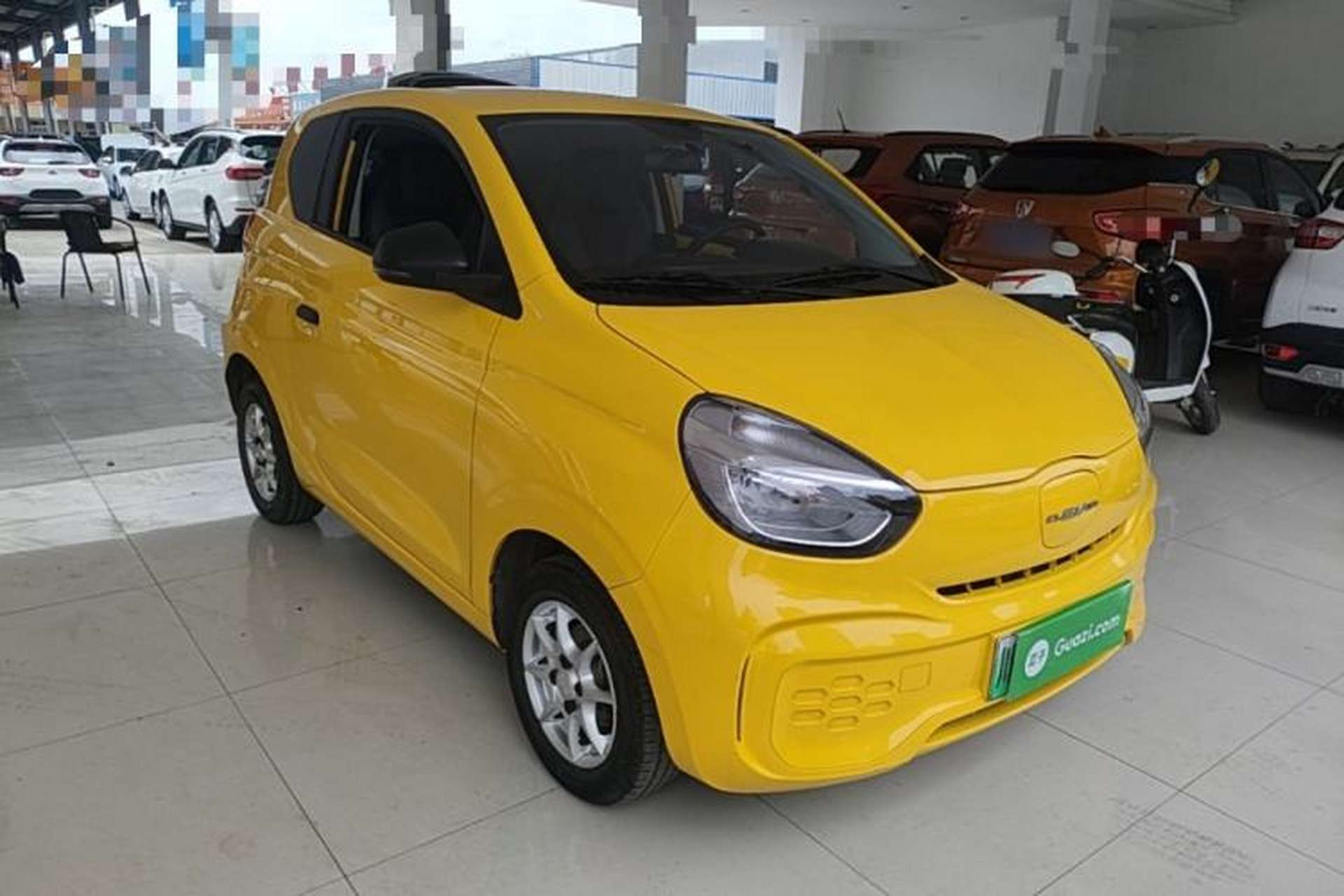 Used Roewe Clever 2022 311km QiQi BoBo Edition Front Right 45 Deg