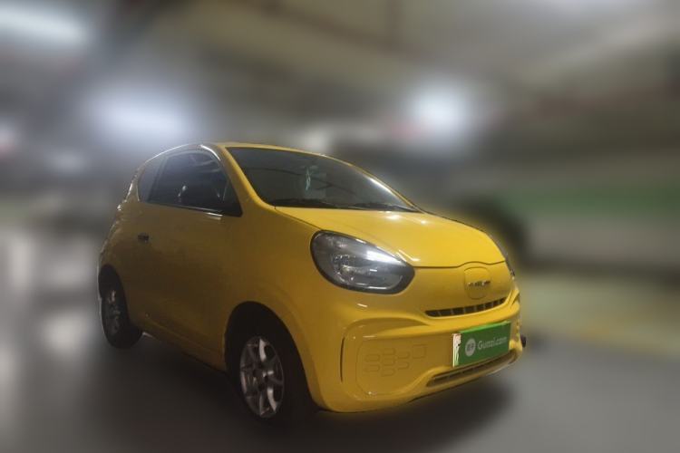 Used Roewe Clever 2022 311km QiQi BoBo Edition Front Right 45 Deg