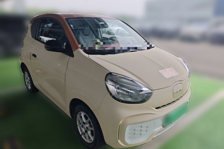Used Roewe Clever 2022 311km QiQi BoBo Edition Front Right 45 Deg