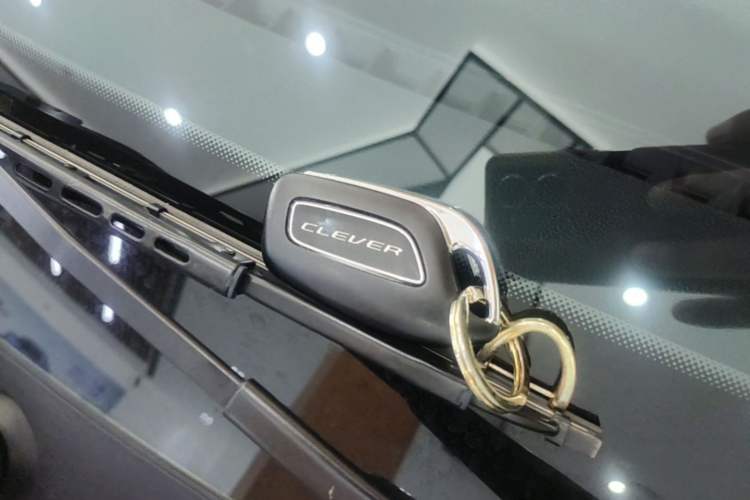 Used Roewe Clever 2022 311km QiQi BoBo Edition Interior 1
