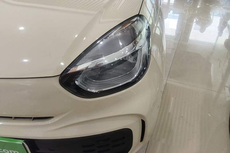 Used Roewe Clever 2022 311km QiQi BoBo Edition Left Front Headlight