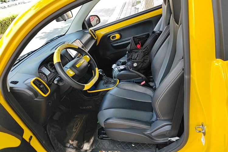 Used Roewe Clever 2022 311km QiQi BoBo Edition Left Front Seat