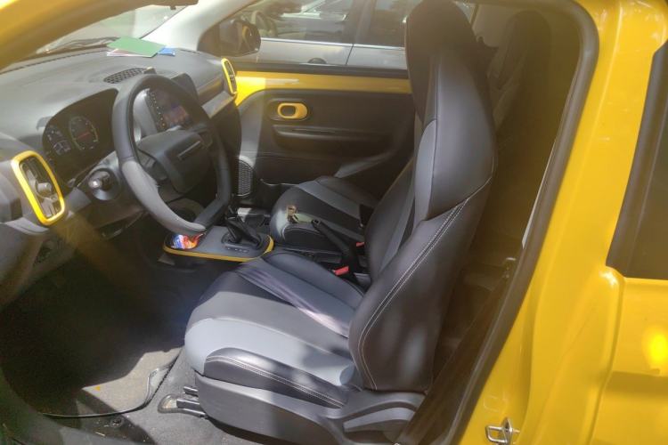 Used Roewe Clever 2022 311km QiQi BoBo Edition Left Front Seat
