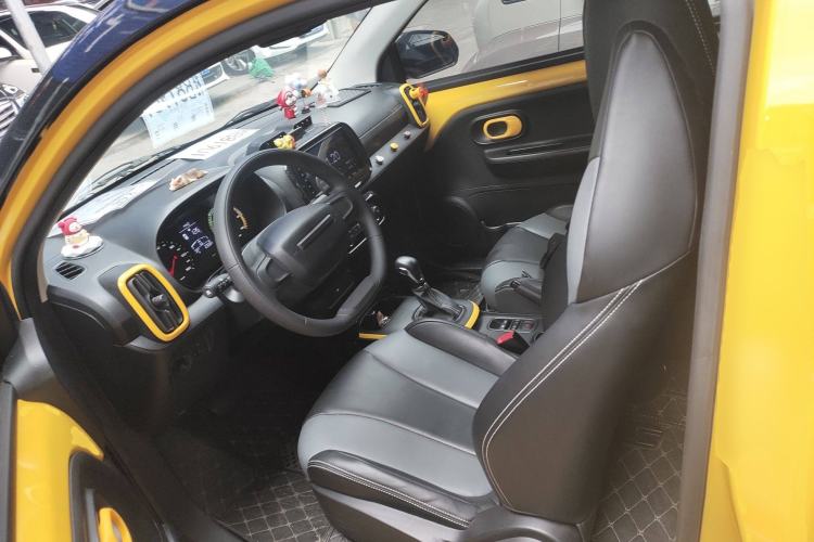 Used Roewe Clever 2022 311km QiQi BoBo Edition Left Front Seat