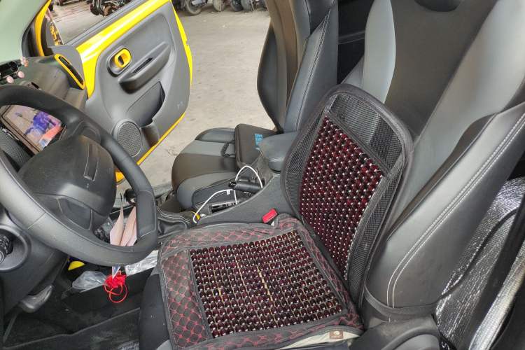 Used Roewe Clever 2022 311km QiQi BoBo Edition Left Front Seat