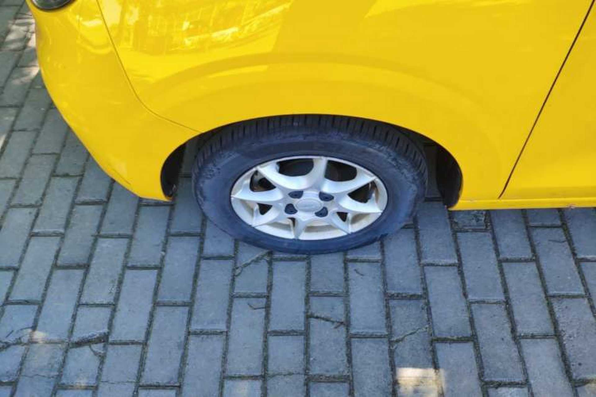Used Roewe Clever 2022 311km QiQi BoBo Edition Left Front Wheel Hub