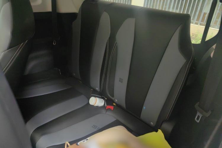 Used Roewe Clever 2022 311km QiQi BoBo Edition Left Rear Seat