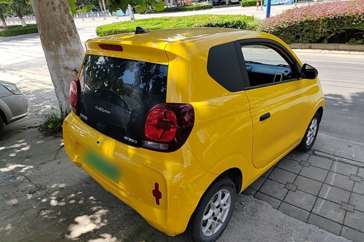 Used Roewe Clever 2022 311km QiQi BoBo Edition Rear Right 45 Deg