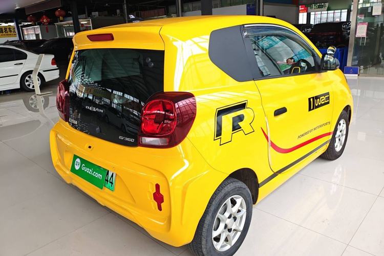 Used Roewe Clever 2022 311km QiQi BoBo Edition Rear Right 45 Deg