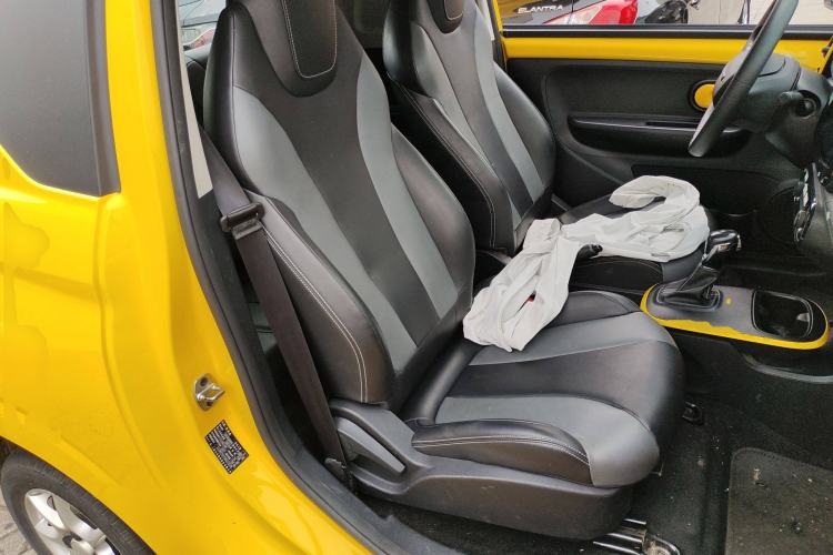 Used Roewe Clever 2022 311km QiQi BoBo Edition Right Front Seat