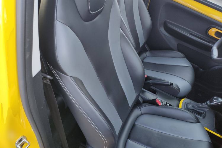 Used Roewe Clever 2022 311km QiQi BoBo Edition Right Front Seat