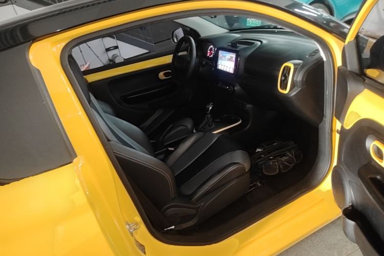 Used Roewe Clever 2022 311km QiQi BoBo Edition Right Front Seat