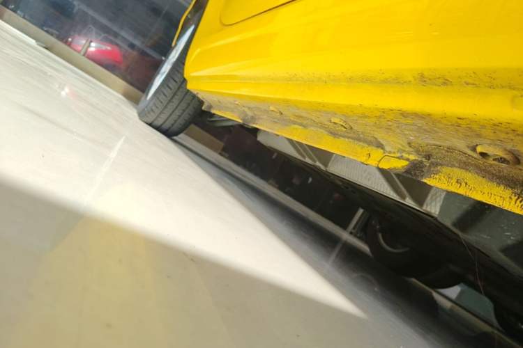 Used Roewe Clever 2022 311km QiQi BoBo Edition Right Side Sill