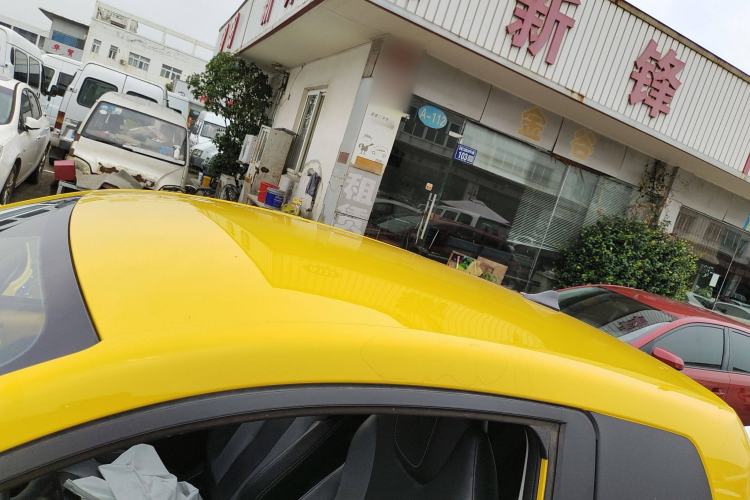 Used Roewe Clever 2022 311km QiQi BoBo Edition Roof