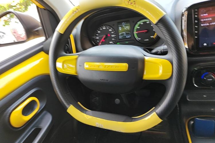 Used Roewe Clever 2022 311km QiQi BoBo Edition Steering Wheel