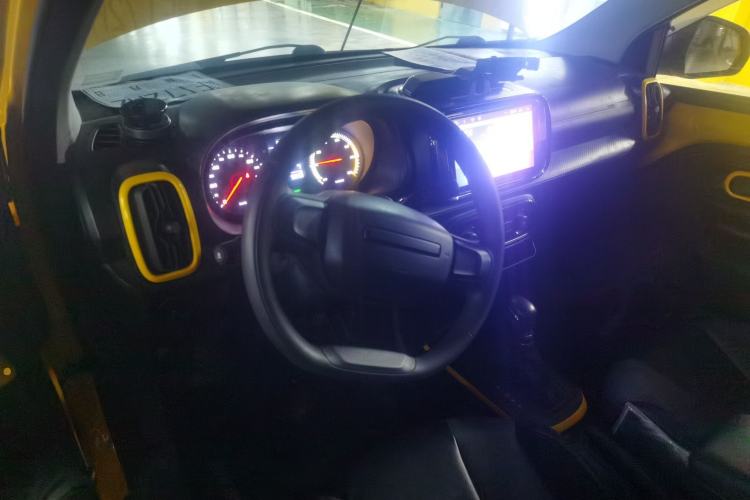 Used Roewe Clever 2022 311km QiQi BoBo Edition Steering Wheel