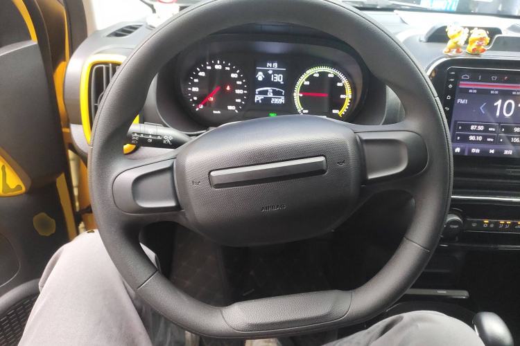 Used Roewe Clever 2022 311km QiQi BoBo Edition Steering Wheel