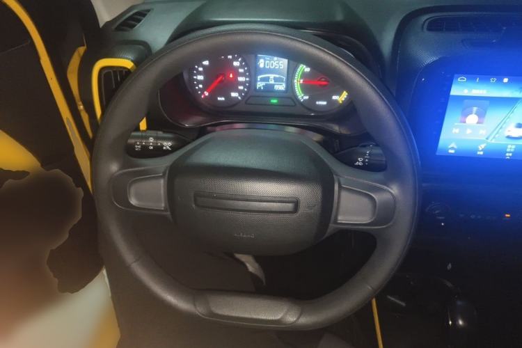 Used Roewe Clever 2022 311km QiQi BoBo Edition Steering Wheel
