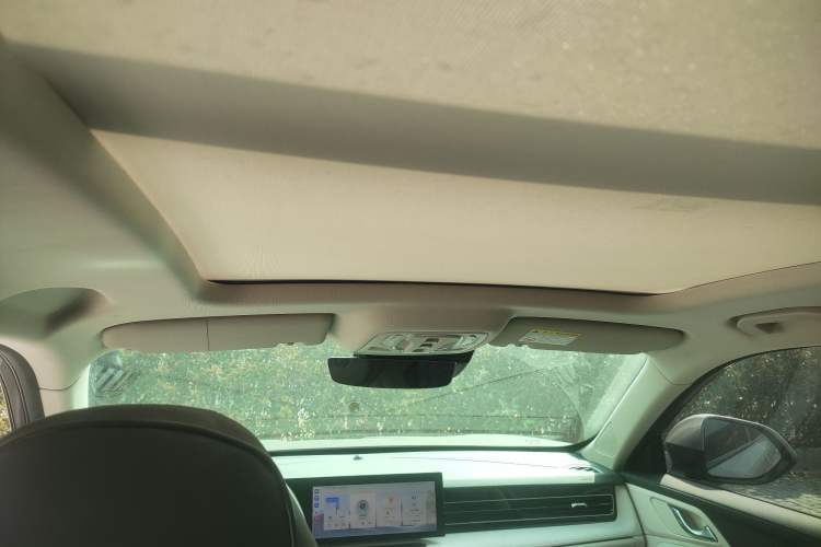 Used Roewe D5X DMH 2024 135 Tech Edition Headliner