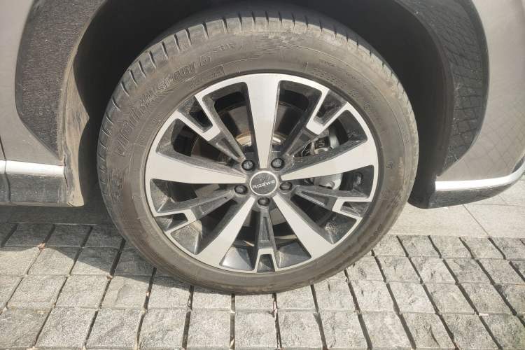 Used Roewe D5X DMH 2024 135 Tech Edition Right Front Wheel Hub