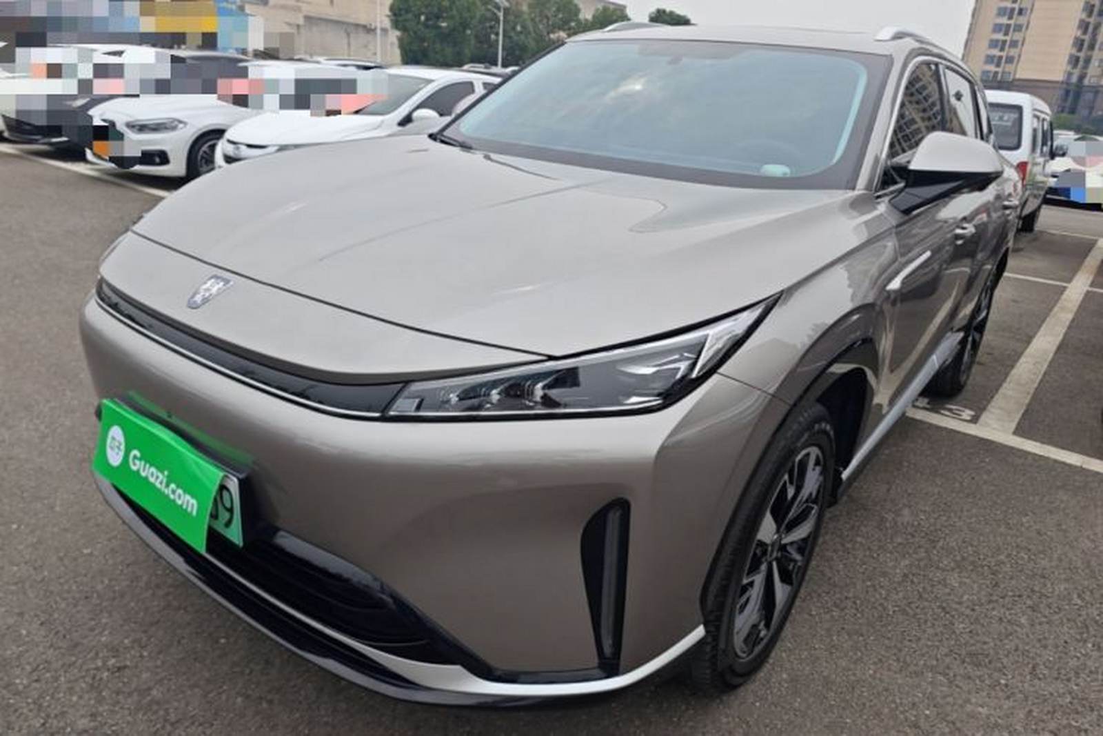 Фото Roewe с площадки
