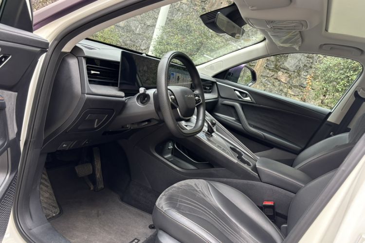 Used Roewe D5X DMH 2024 135 Tech Edition Exterior 12