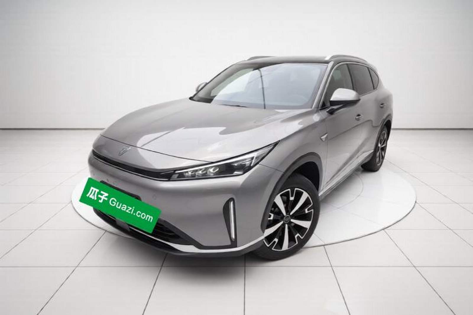 Фото Roewe с площадки