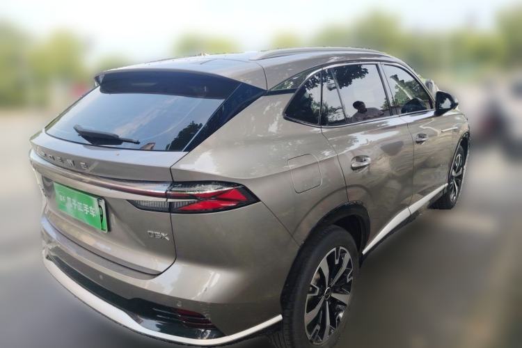 Used Roewe D5X DMH 2024 135 Flagship Edition Rear Right 45 Deg