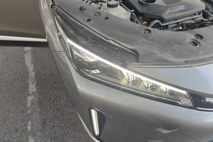 Used Roewe D5X DMH 2024 135 Tech Edition Right Front Headlight
