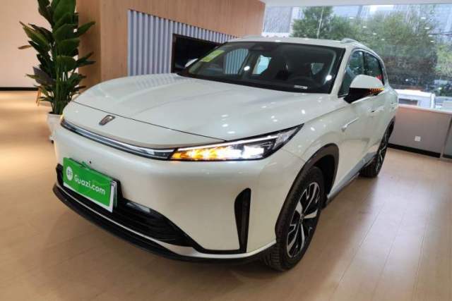 Used Roewe D5X DMH 2024 135 Tech Edition
