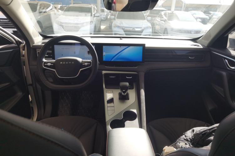 Used Roewe D5X DMH 2024 135 Tech Edition Center Console