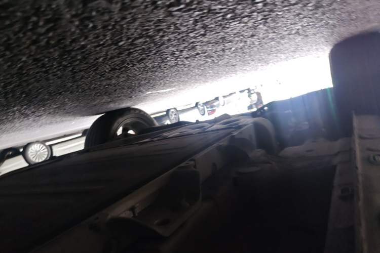 Used Roewe D5X DMH 2024 135 Tech Edition Chassis Rear Right