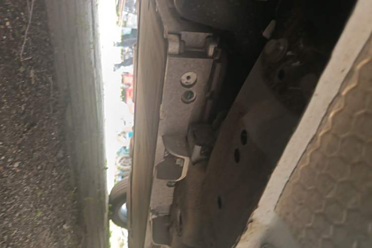 Used Roewe D5X DMH 2024 135 Luxury Edition Chassis Rear Right