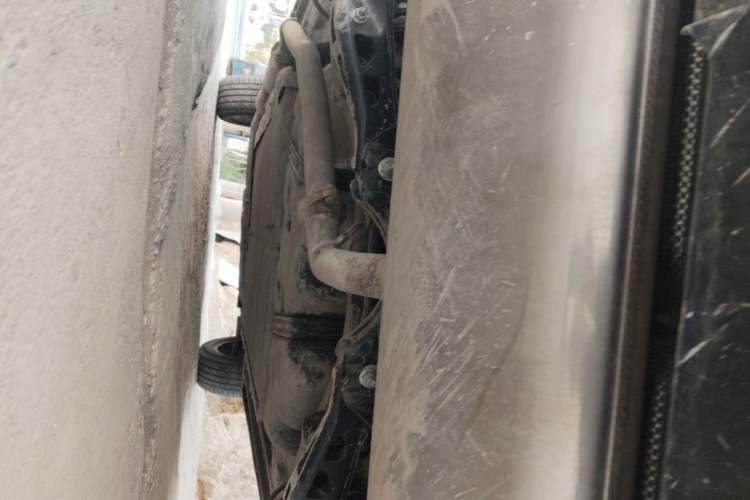 Used Roewe D5X DMH 2024 135 Flagship Edition Chassis Rear