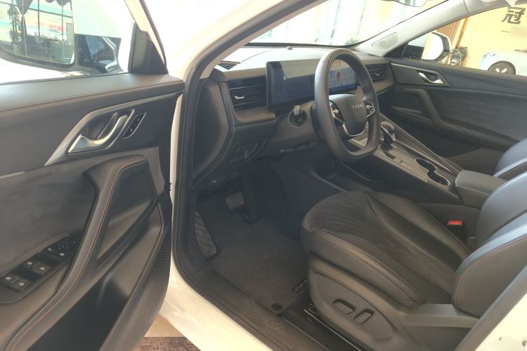 Used Roewe D5X DMH 2024 135 Tech Edition Driver Seat