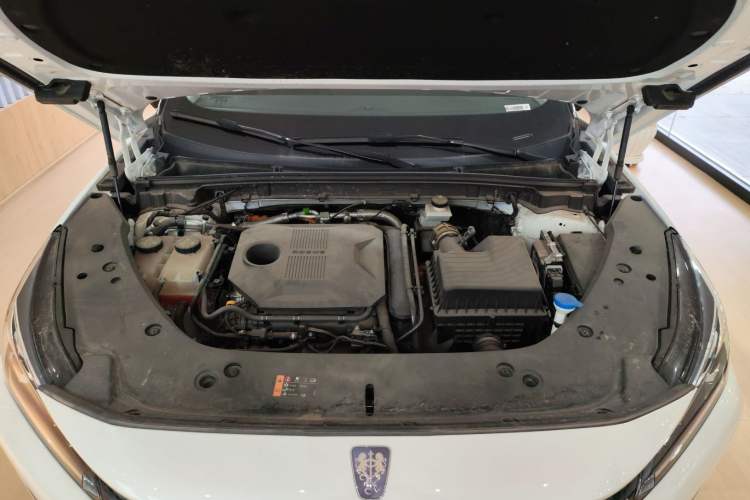 Used Roewe D5X DMH 2024 135 Tech Edition Engine Bay