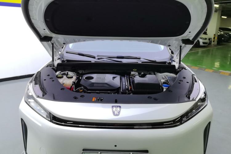 Used Roewe D5X DMH 2024 135 Tech Edition Engine Bay