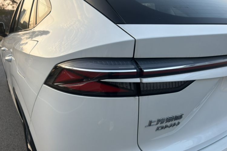 Used Roewe D5X DMH 2024 135 Flagship Edition Exterior 12