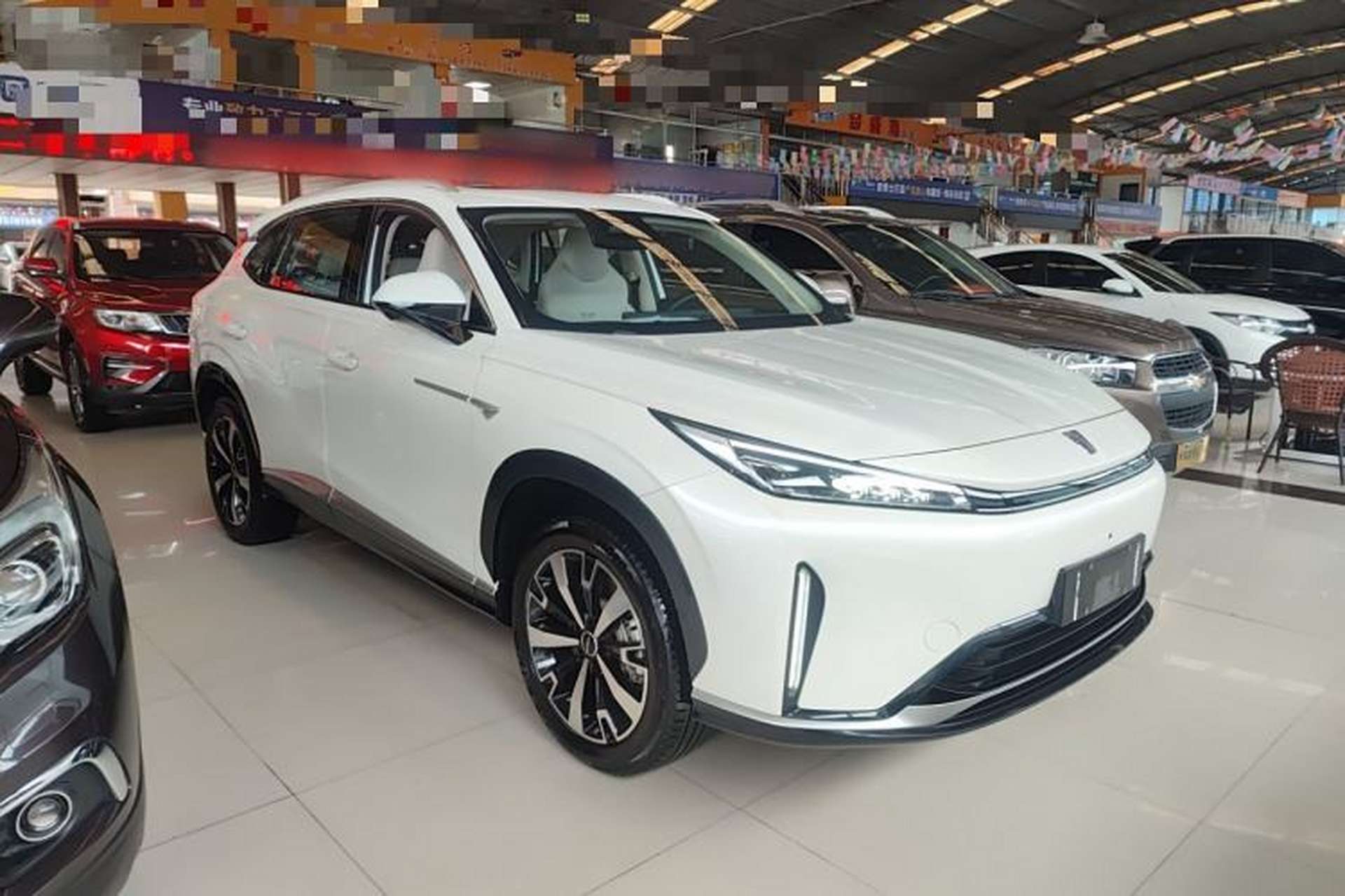 Used Roewe D5X DMH 2024 135 Tech Edition Exterior 2