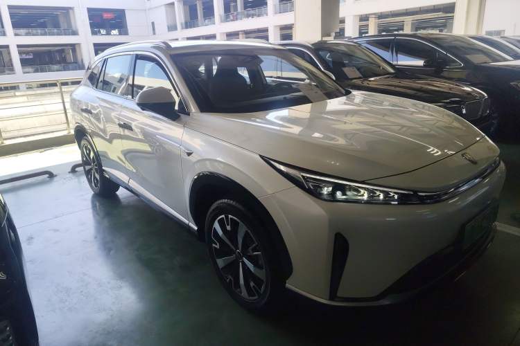 Used Roewe D5X DMH 2024 135 Tech Edition Exterior 2
