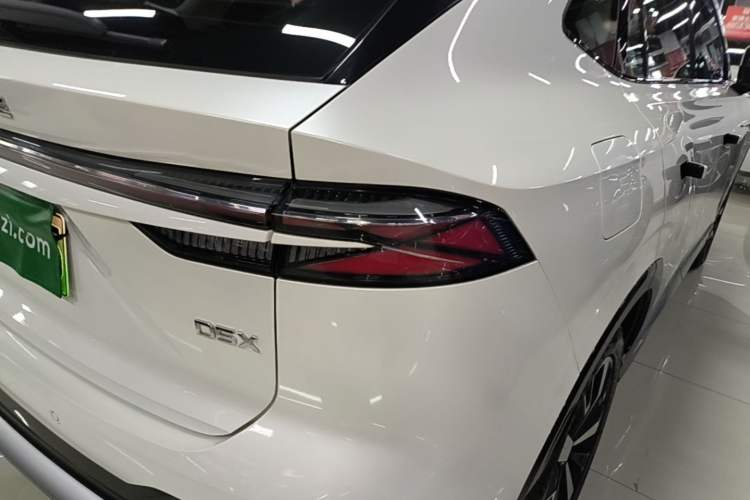 Used Roewe D5X DMH 2024 135 Tech Edition Exterior 3