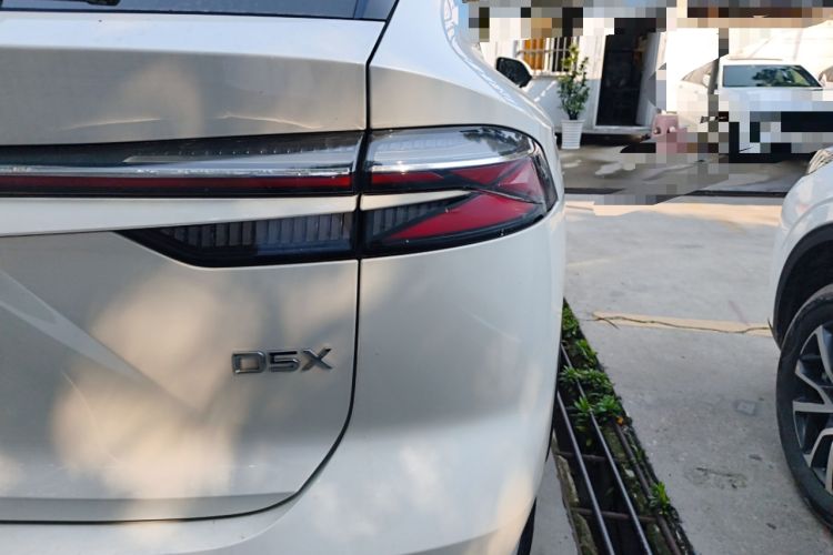 Used Roewe D5X DMH 2024 135 Tech Edition Exterior 3