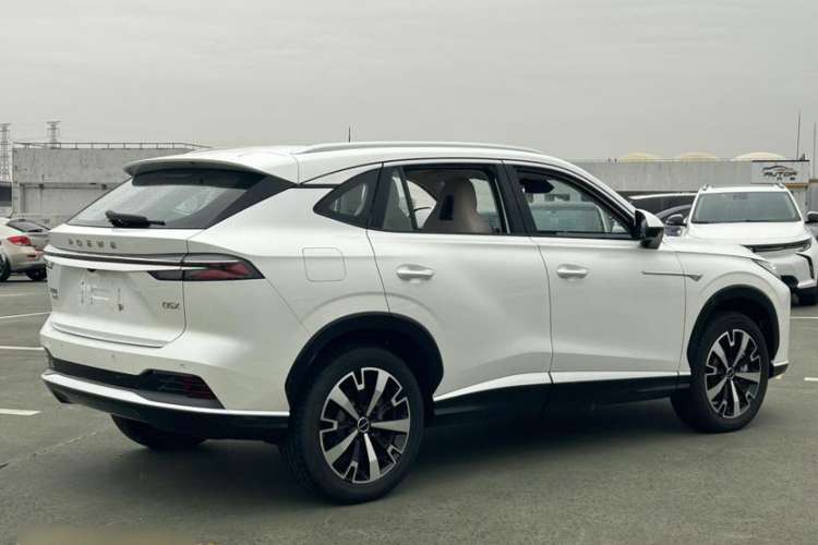 Used Roewe D5X DMH 2024 135 Tech Edition Exterior 3
