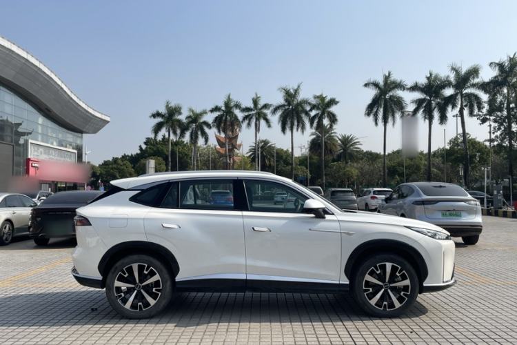Used Roewe D5X DMH 2024 135 Tech Edition Exterior 4